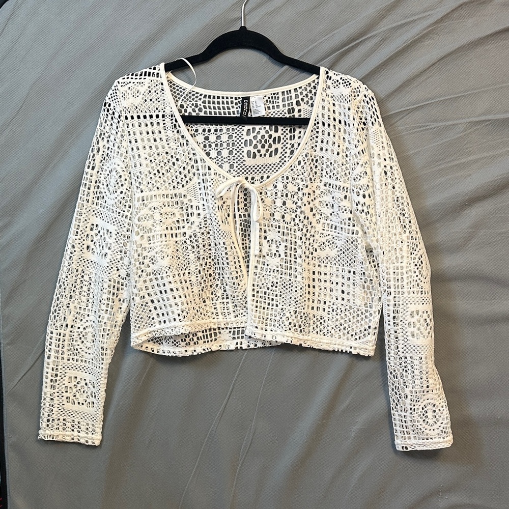 H&M Cream Crochet Tie-Front Blouse